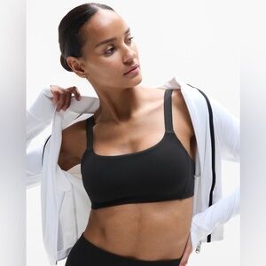 NWT Athleta Reform Adjustable Black Bra Size Large Best for A-C Cups.